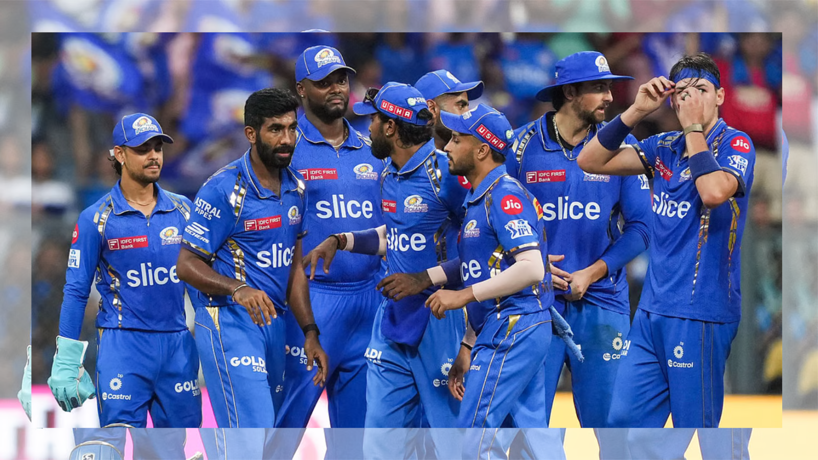 आईपीएल 2025 के 56वें मुकाबले में मुंबई इंडियंस और गुजरात टाइटंस के बीच वानखेड़े स्टेडियम, दोनों टीमें प्लेऑफ़ की दौड़ में हैं और यह मैच अंक तालिका में शीर्ष स्थान के लिए बेहद महत्वपूर्ण है।